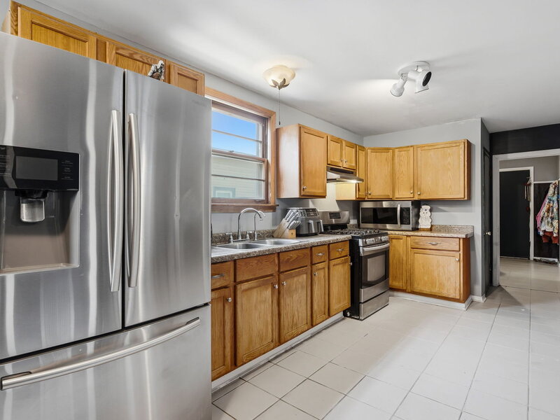 4440 N Kasson Avenue Chicago IL 60630