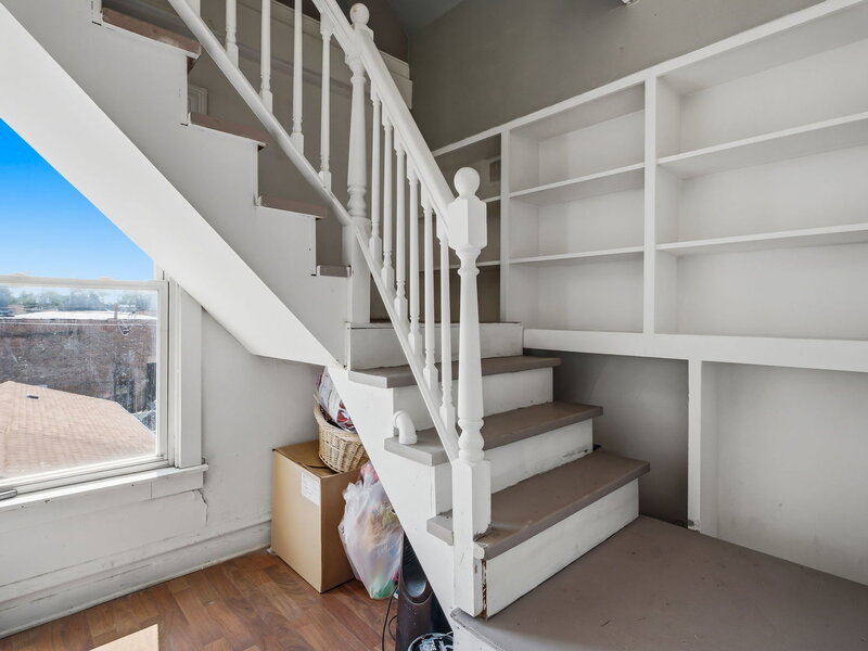 4440 N Kasson Avenue Chicago IL 60630