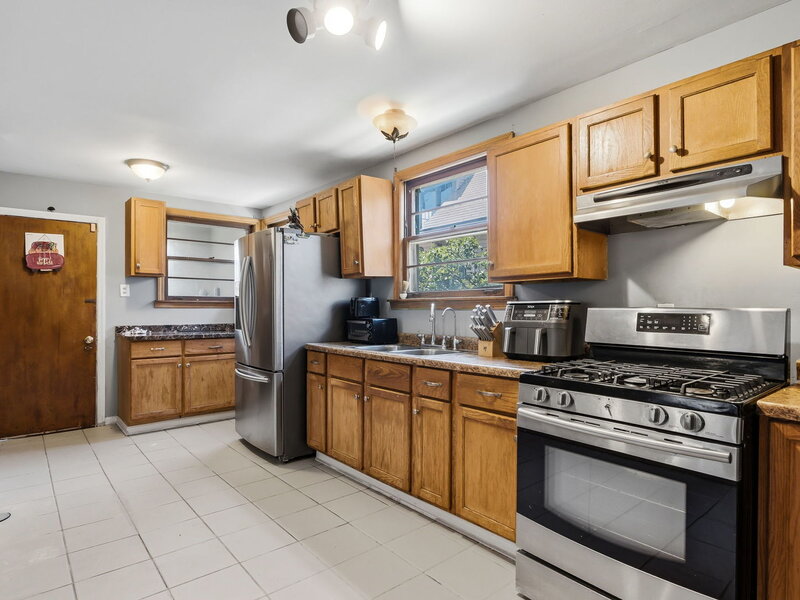 4440 N Kasson Avenue Chicago IL 60630