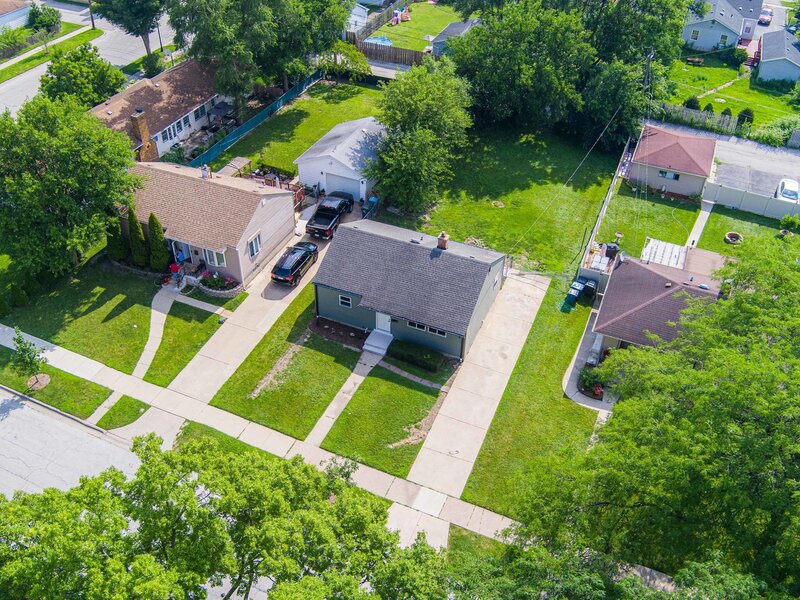 213 May Street Bensenville IL 60106