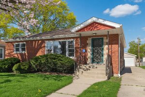 Photo of 752 E 164th Street South Holland IL 60473