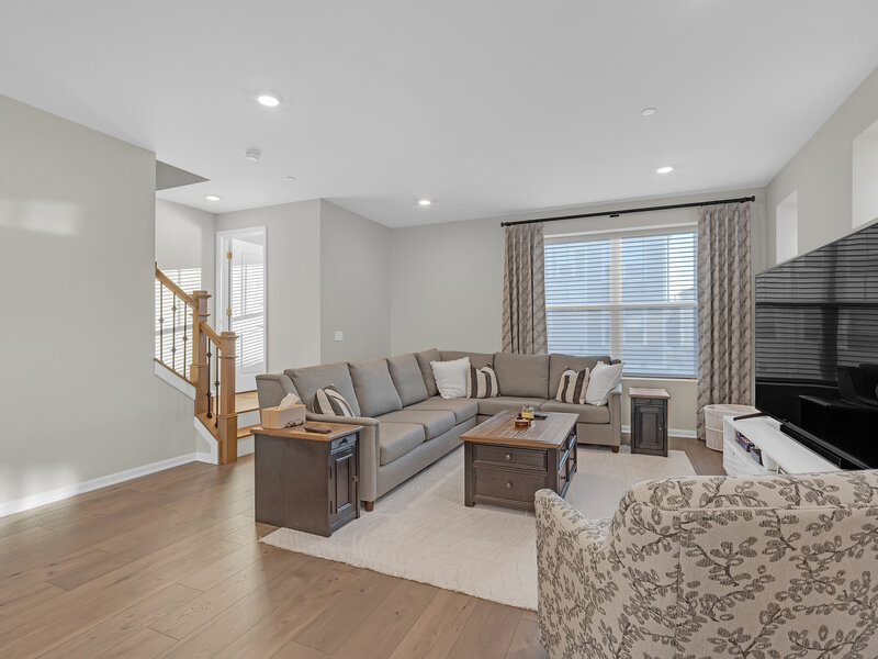 1546 Slade Way Des Plaines IL 60018