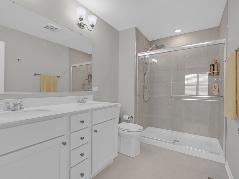 1546 Slade Way Des Plaines IL 60018