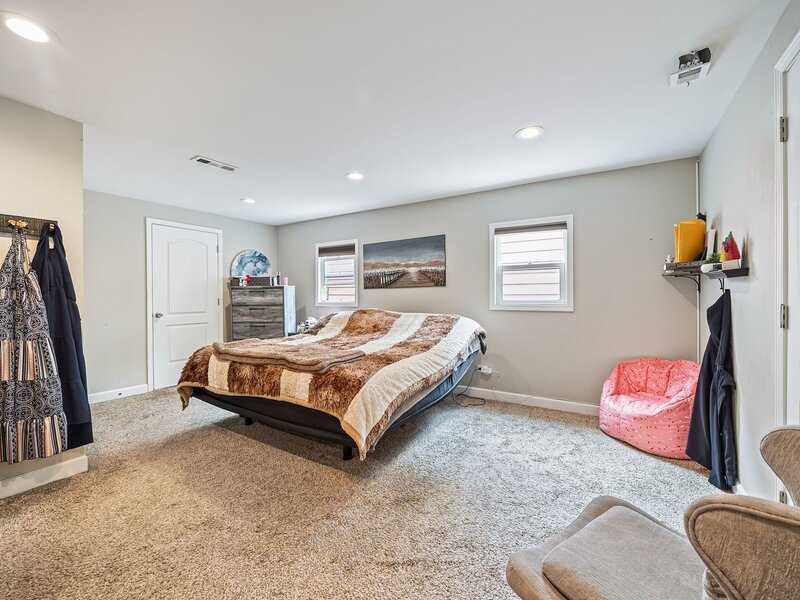 16231 Clifton Park Avenue Markham IL 60428