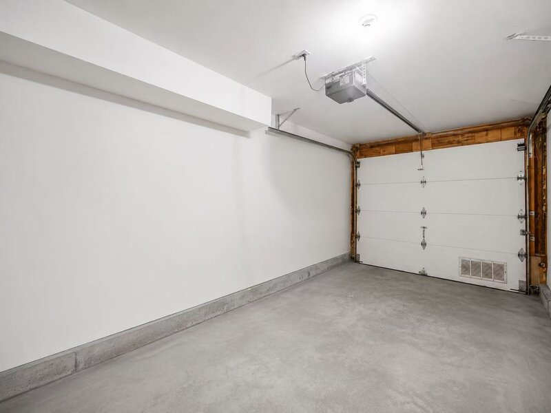 1009 E 61st Street Chicago IL 60637