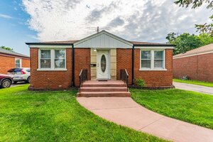 Photo of 409 Englewood Avenue Hillside IL 60162