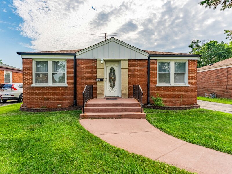 409 Englewood Avenue Hillside IL 60162