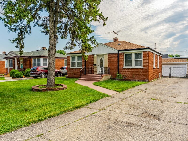 409 Englewood Avenue Hillside IL 60162
