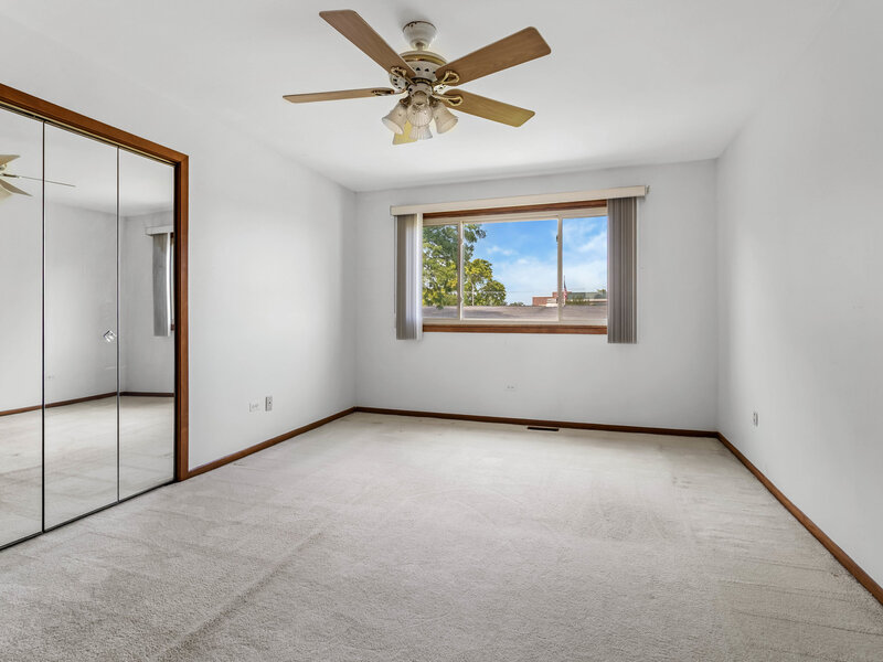 10404 Sheffield Drive Palos Hills IL 60465