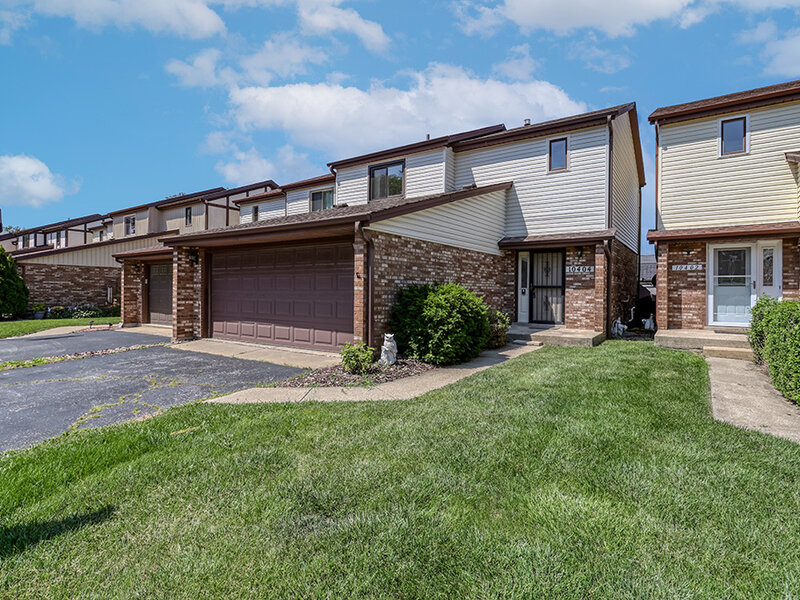10404 Sheffield Drive Palos Hills IL 60465
