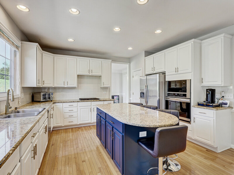 5587 Notting Hill Road Gurnee IL 60031