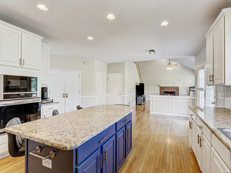 5587 Notting Hill Road Gurnee IL 60031