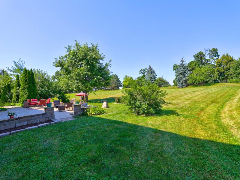 5587 Notting Hill Road Gurnee IL 60031