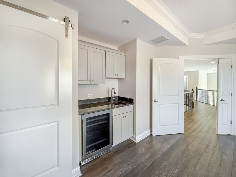 8884 Port Washington Drive Frankfort IL 60423