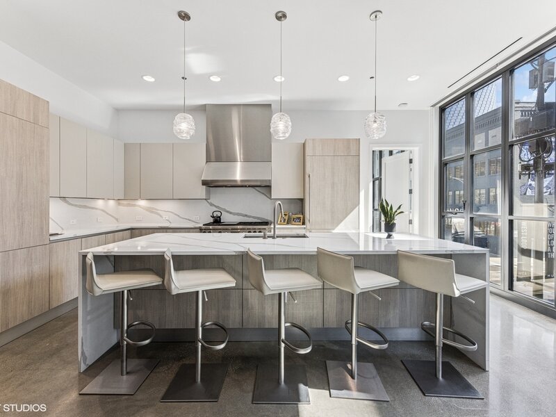 900 W Washington Boulevard Chicago IL 60607