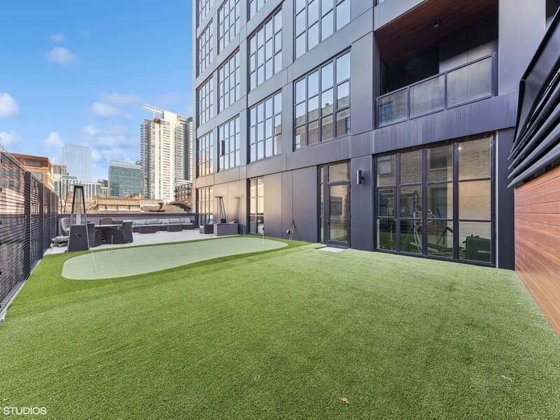 900 W Washington Boulevard Chicago IL 60607