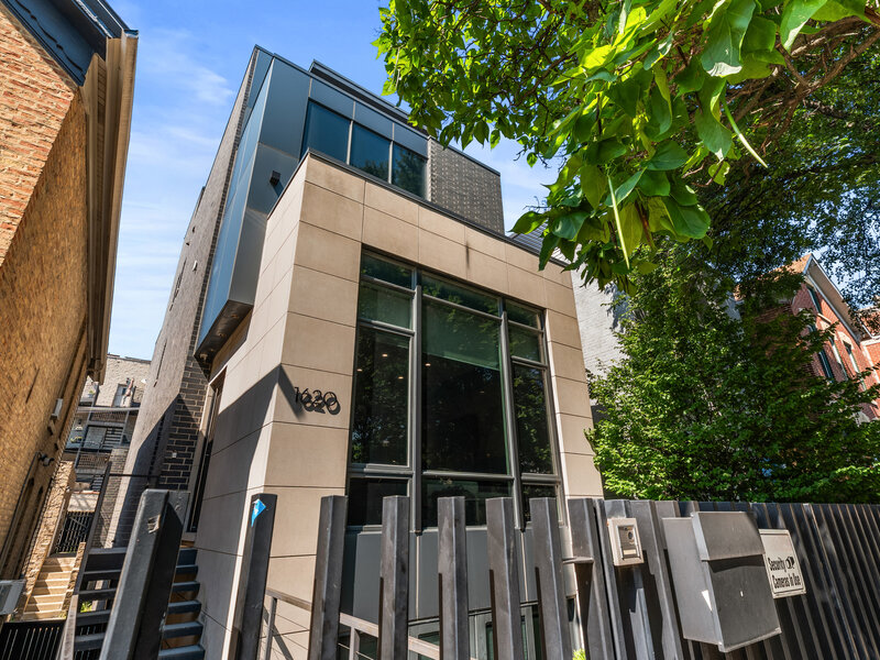 1620 W Pierce Avenue Chicago IL 60622