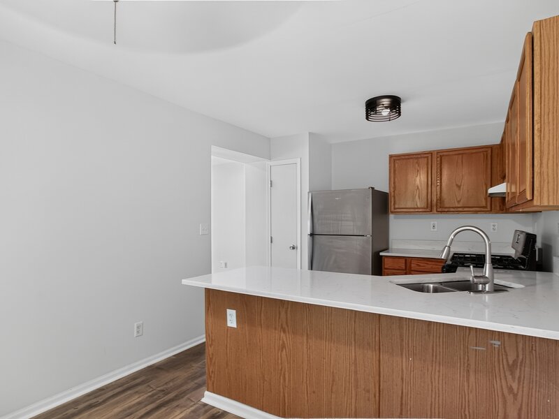 440 Newport Circle Oswego IL 60543