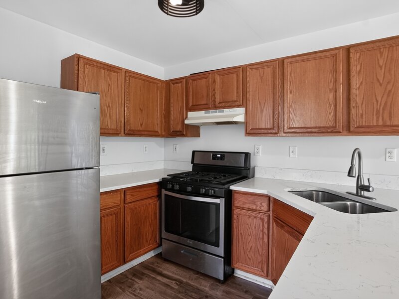 440 Newport Circle Oswego IL 60543