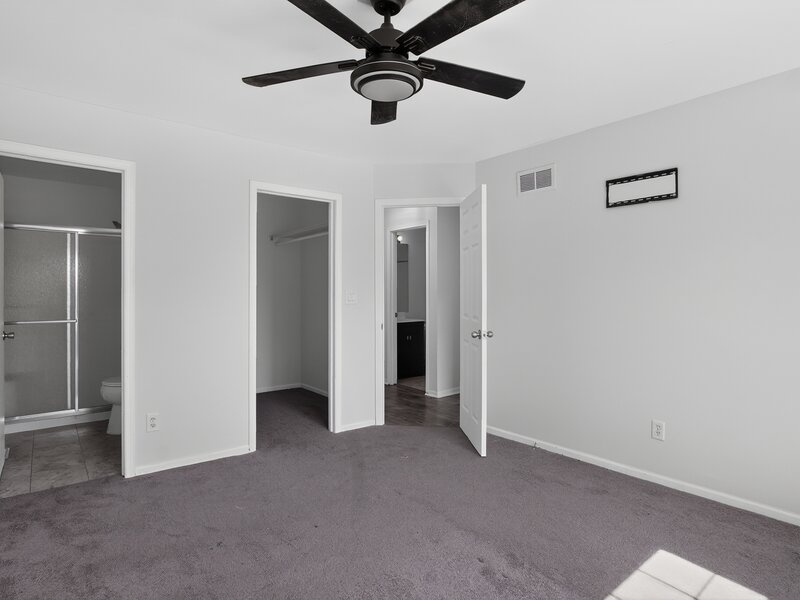 440 Newport Circle Oswego IL 60543
