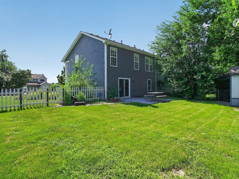 440 Newport Circle Oswego IL 60543
