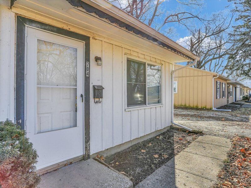 704 S Scottswood Drive Urbana IL 61802