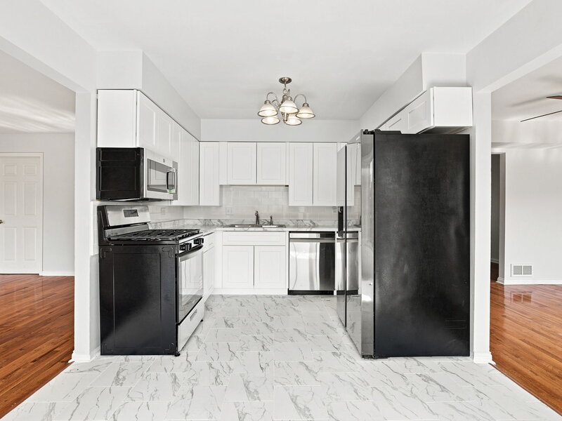 270 Janes Avenue Bolingbrook IL 60440