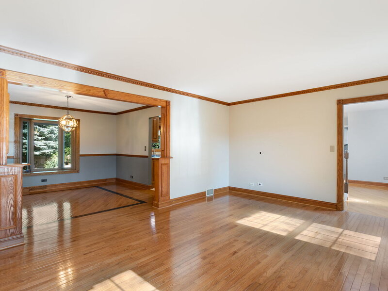 161 Jackson Lane Bloomingdale IL 60108