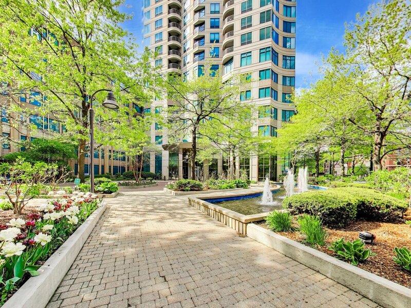 400 N Lasalle Street Chicago IL 60654