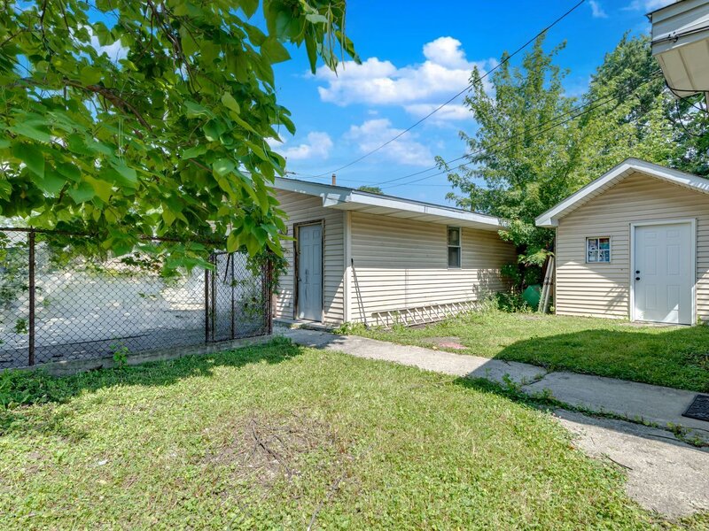 14246 S Palmer Avenue Posen IL 60469