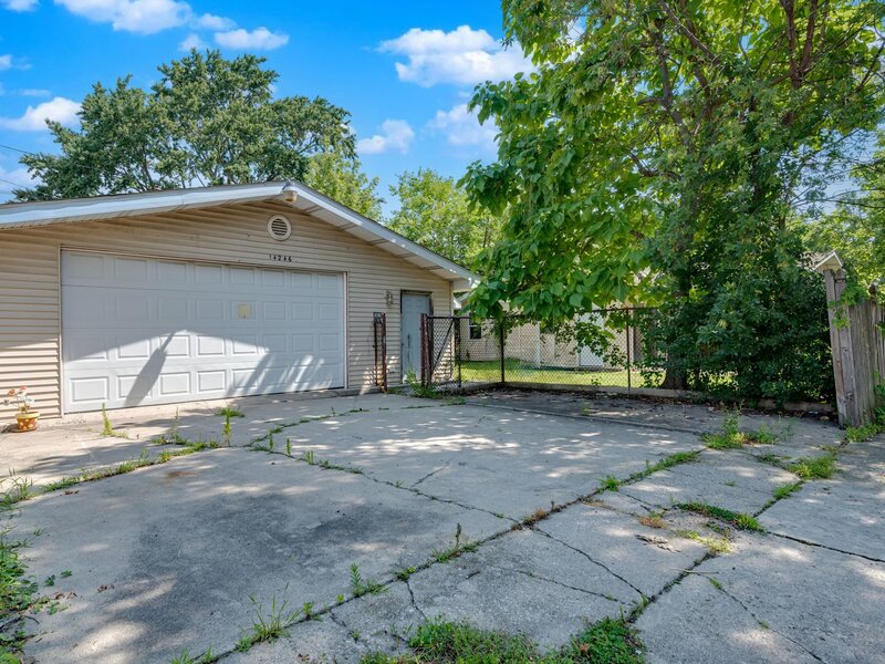 14246 S Palmer Avenue Posen IL 60469