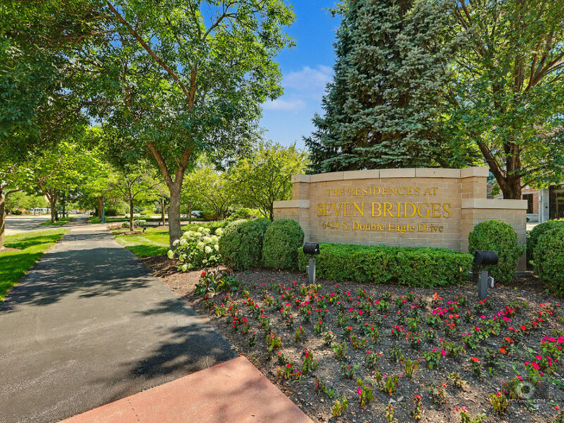 6420 Double Eagle Drive Woodridge IL 60517