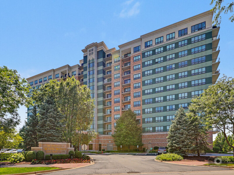 6420 Double Eagle Drive Woodridge IL 60517