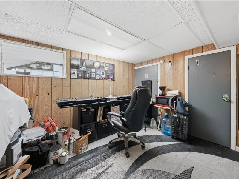1534 E 73rd Place Chicago IL 60619