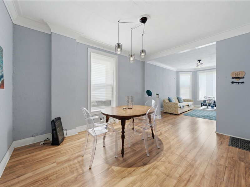 1534 E 73rd Place Chicago IL 60619