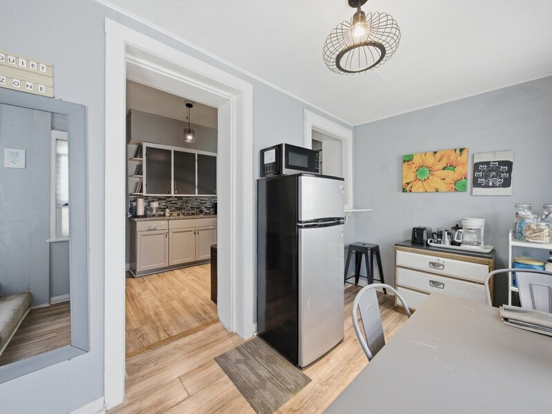 1534 E 73rd Place Chicago IL 60619