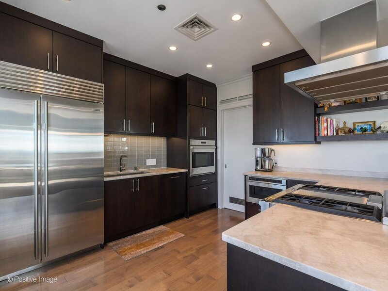 800 N Michigan Avenue Chicago IL 60611