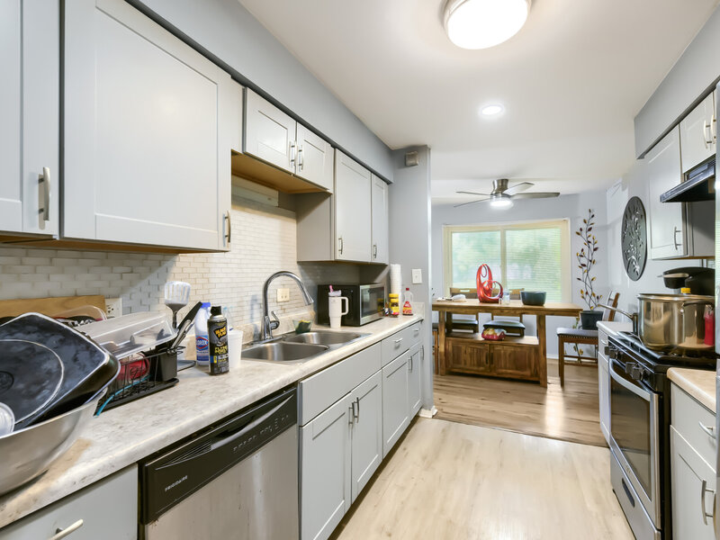 2271 Windsor Lane Country Club Hills IL 60478