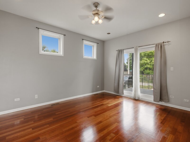 2539 W Warren Boulevard Chicago IL 60612