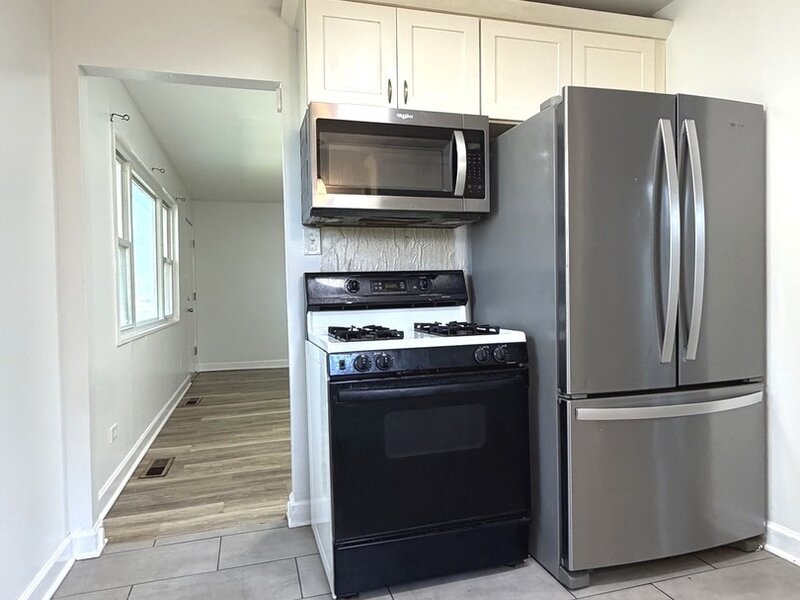 1326 Imperial Avenue Calumet City IL 60409