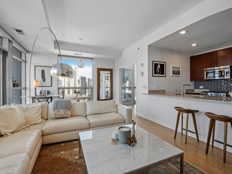 303 W Ohio Street Chicago IL 60654