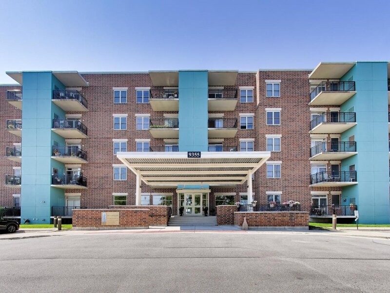9355 Irving Park Road Schiller Park IL 60176
