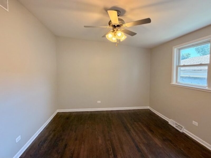 14504 Kenwood Avenue Dolton IL 60419