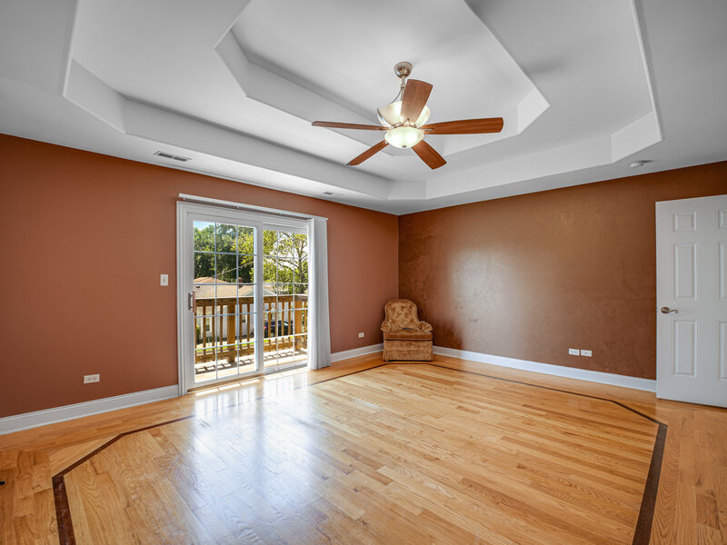 4825 W 92nd Street Oak Lawn IL 60453