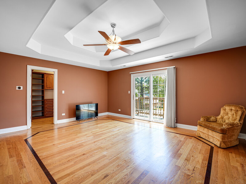 4825 W 92nd Street Oak Lawn IL 60453