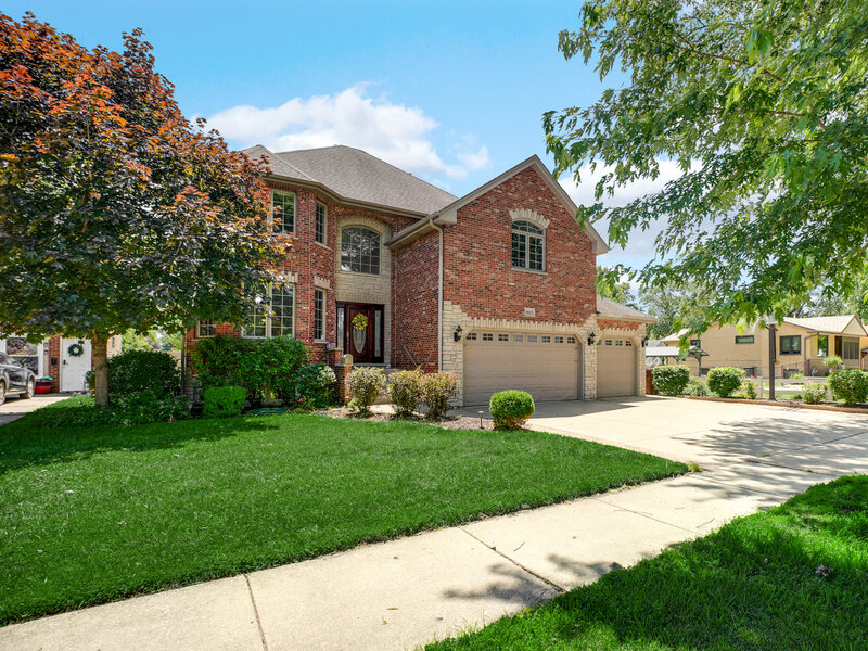 4825 W 92nd Street Oak Lawn IL 60453