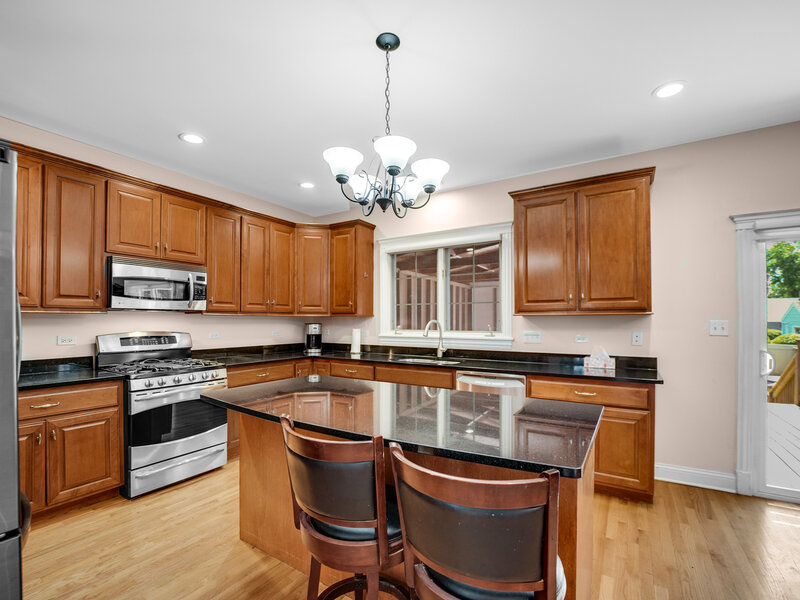 4825 W 92nd Street Oak Lawn IL 60453