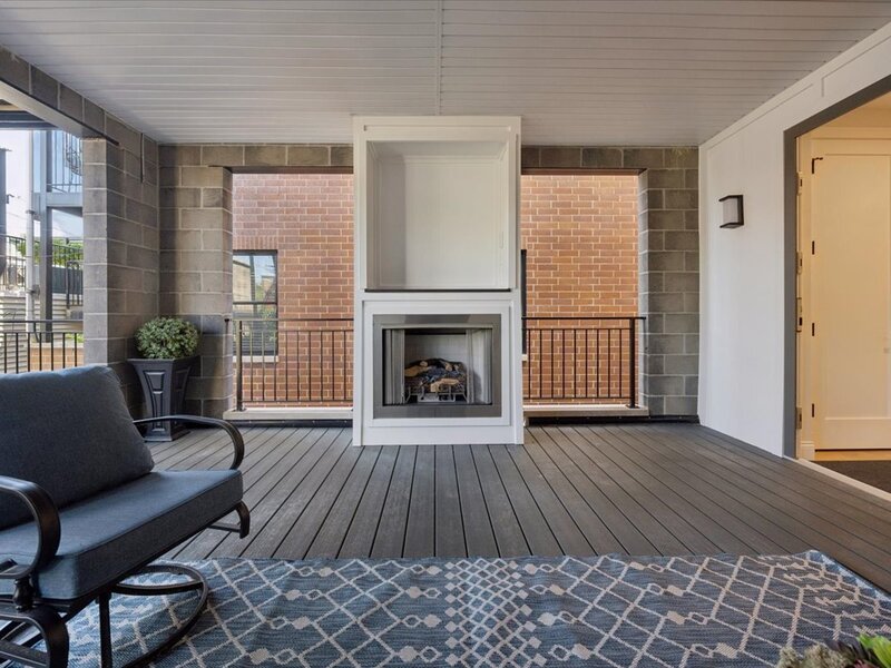 3739 N Clifton Avenue Chicago IL 60613