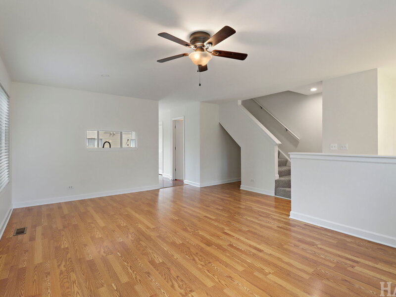 847 Essex Circle Grayslake IL 60030