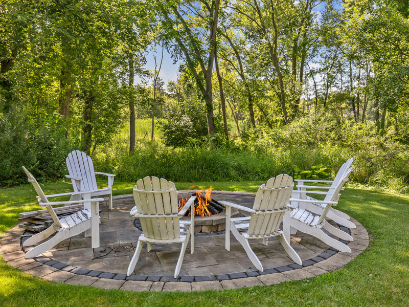 264 Biltmore Drive North Barrington IL 60010